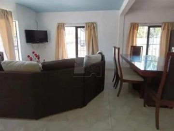 Casa en Venta, en Esquina en Articulo 123, Ver. Ver