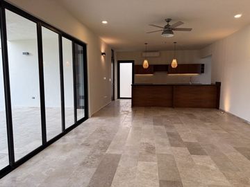 Casa en Venta en Privada Dzidzil-ha 1 Piso Entrega Inmediata