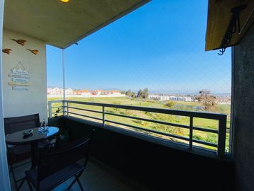 VISTA A LA CIUDAD, ENTORNO NATURAL Y TRANQUILIDAD