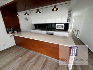 Duplex en San Borja con Enorme Terraza