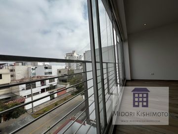 Duplex en San Borja con Enorme Terraza