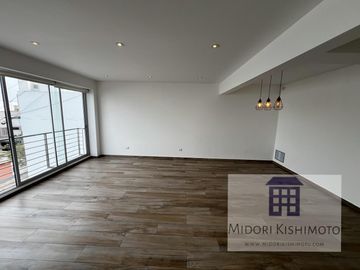Duplex en San Borja con Enorme Terraza