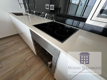 Duplex en San Borja con Enorme Terraza