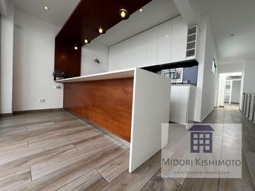 Duplex en San Borja con Enorme Terraza