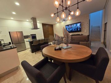 Villa en venta, Country Club Tulum , Akumal, Quintana Roo. Complejo de Bahia Principe
