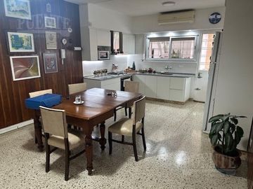 Casa en  Lomas de Zamora