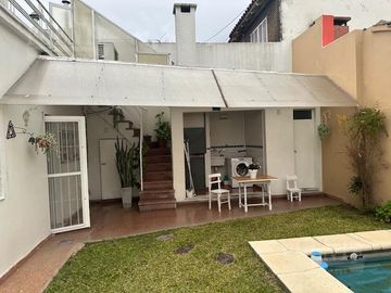Casa en  Lomas de Zamora