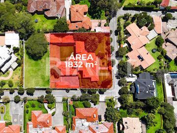 Hermosa casa de venta en Cumbayá vía Pillagua