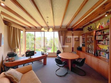 Hermosa casa de venta en Cumbayá vía Pillagua