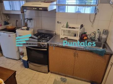 Casa en Burzaco sobre calle Alsina, con 4 ambientes, apta crédito, con escritura