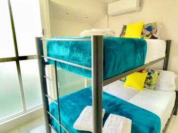 Venta Casa amueblada en Condominio con alberca.