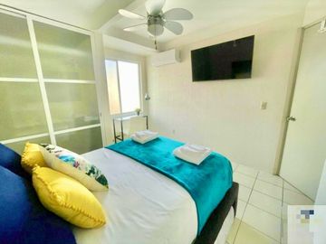 Venta Casa amueblada en Condominio con alberca.
