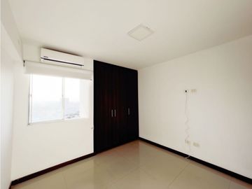 Venta apartamento de tres alcobas en Santa Lucia con vista panorámica