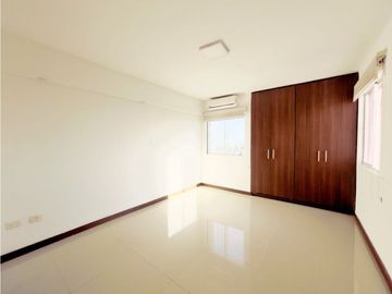 Venta apartamento de tres alcobas en Santa Lucia con vista panorámica