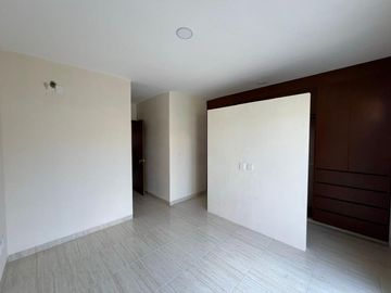 RINCON DEL CONCHAL, Casa en VENTA con recamara en planta baja, jardin, en conjunto y seguridad