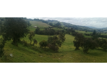 HERMOSA FINCA VEREDA SECTOR SAN ISIDRO ZIPAQUIR