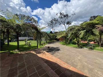 VENTA CASA CAMPESTRE ALTO DE LAS PALMAS