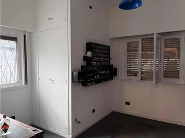 Casa 6 Ambientes, Castelar Sur APTA CREDITO