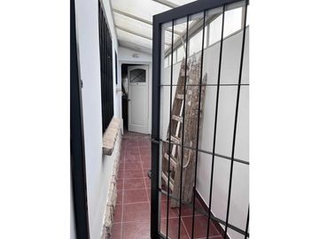 Casa 6 Ambientes, Castelar Sur APTA CREDITO
