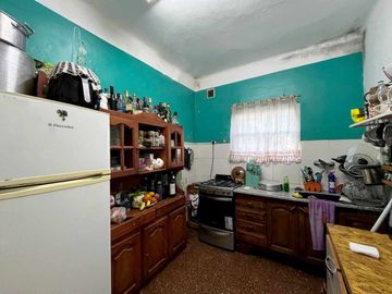VENTA CASA 3 AMB CON TERRENO 400 MT2 EN GARIN