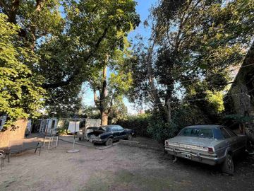 VENTA CASA 3 AMB CON TERRENO 400 MT2 EN GARIN
