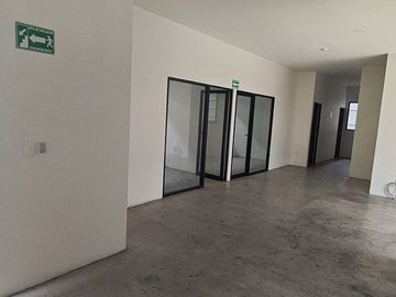 Bodega en renta en Tlajomiulco de Zuñiga