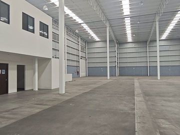 Bodega en renta en Tlajomiulco de Zuñiga