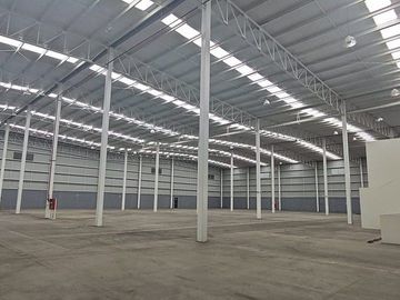 Bodega en renta en Tlajomiulco de Zuñiga