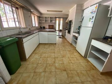 VENTA CASA QUINTA PILAR -EMPRENDIMIENTO COMERCIAL-