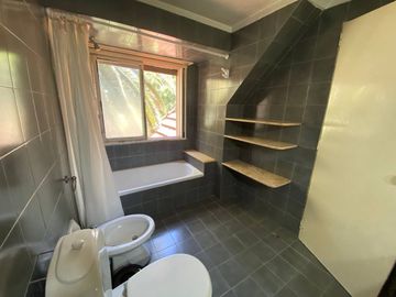 VENTA CASA QUINTA PILAR -EMPRENDIMIENTO COMERCIAL-
