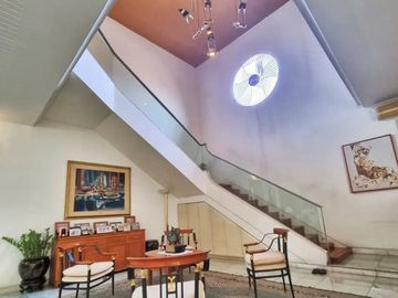 RUMAH DIJUAL SIAP HUNI DI PERMATA HIJAU JALAN SAPHIER JAKARTA SELATAN