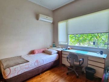 RUMAH DIJUAL SIAP HUNI DI PERMATA HIJAU JALAN SAPHIER JAKARTA SELATAN