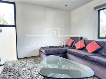 Casa en Venta en a pasos de colegio manquehue