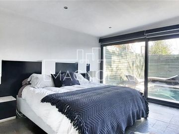 Casa en Venta en a pasos de colegio manquehue