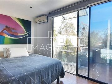Casa en Venta en a pasos de colegio manquehue