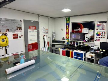 Venta casa comercial excelente oportunidad