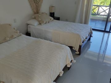 🌴 Invest in your dream of owning a Jungle Boutique Hotel just 500 meters from Xcacel-Xcacelito Beach! 🌊 TU-042