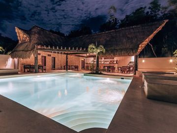 🌴 Invest in your dream of owning a Jungle Boutique Hotel just 500 meters from Xcacel-Xcacelito Beach! 🌊 TU-042
