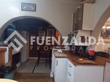 Local Comercial en Venta en Alcalde Fernando Castillo Velásco / Los Maitenes