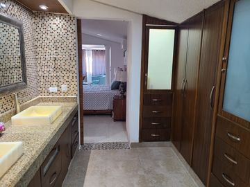 Luxurious 4-Bedroom Residence in Mérida: North Paradise RHM-001
