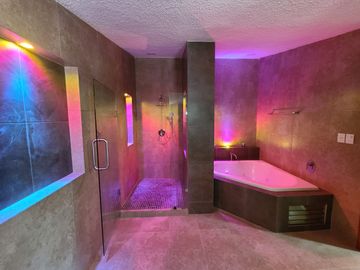Luxurious 4-Bedroom Residence in Mérida: North Paradise RHM-001