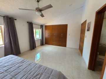 Luxurious 4-Bedroom Residence in Mérida: North Paradise RHM-001