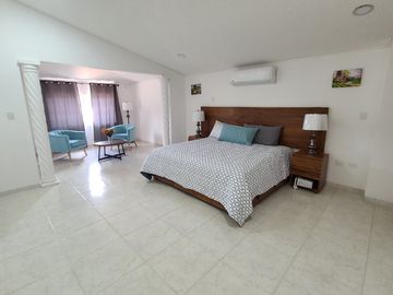 Luxurious 4-Bedroom Residence in Mérida: North Paradise RHM-001