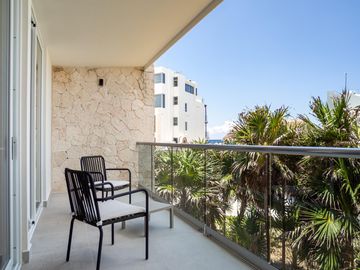 Amazing Ocean View Apartments for Sale in Akumal  Ak-003