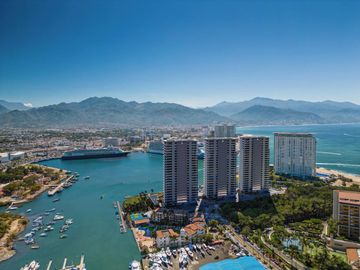 Luxury Living: 4 Bedroom Ocean front Apartments for Sale in Puerto Vallarta &#8211; PV-003