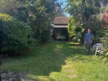 Casa con lote propio 3 dermitorios y garage
