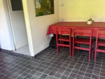 Casa con lote propio 3 dermitorios y garage