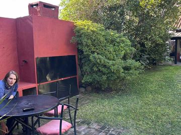 Casa con lote propio 3 dermitorios y garage