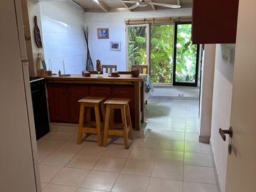 Casa con lote propio 3 dermitorios y garage