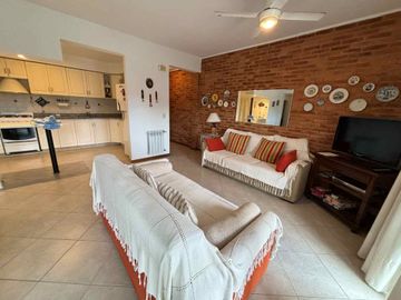 Venta Departamento 3 Amb. Pinamar 1 cuadra del mar